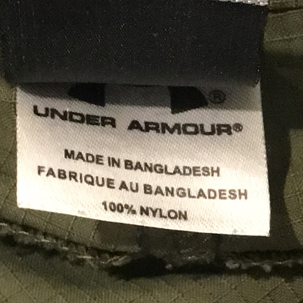 Under Armour Cargo Shorts Mens Large Olive Green Vented Pockets - Picture 8 of 9